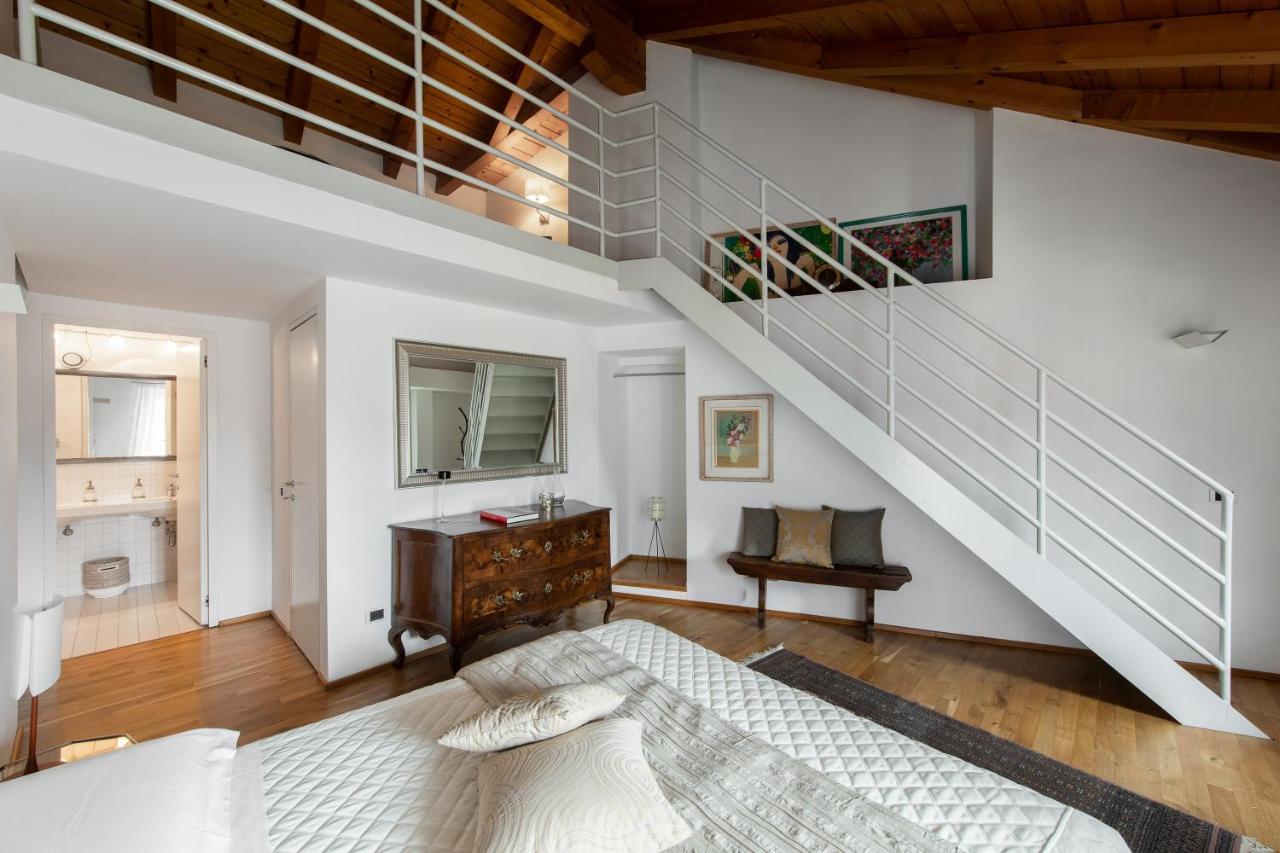 A Casa Nuccia Mansarda By Holiday Solutions Como Kültér fotó