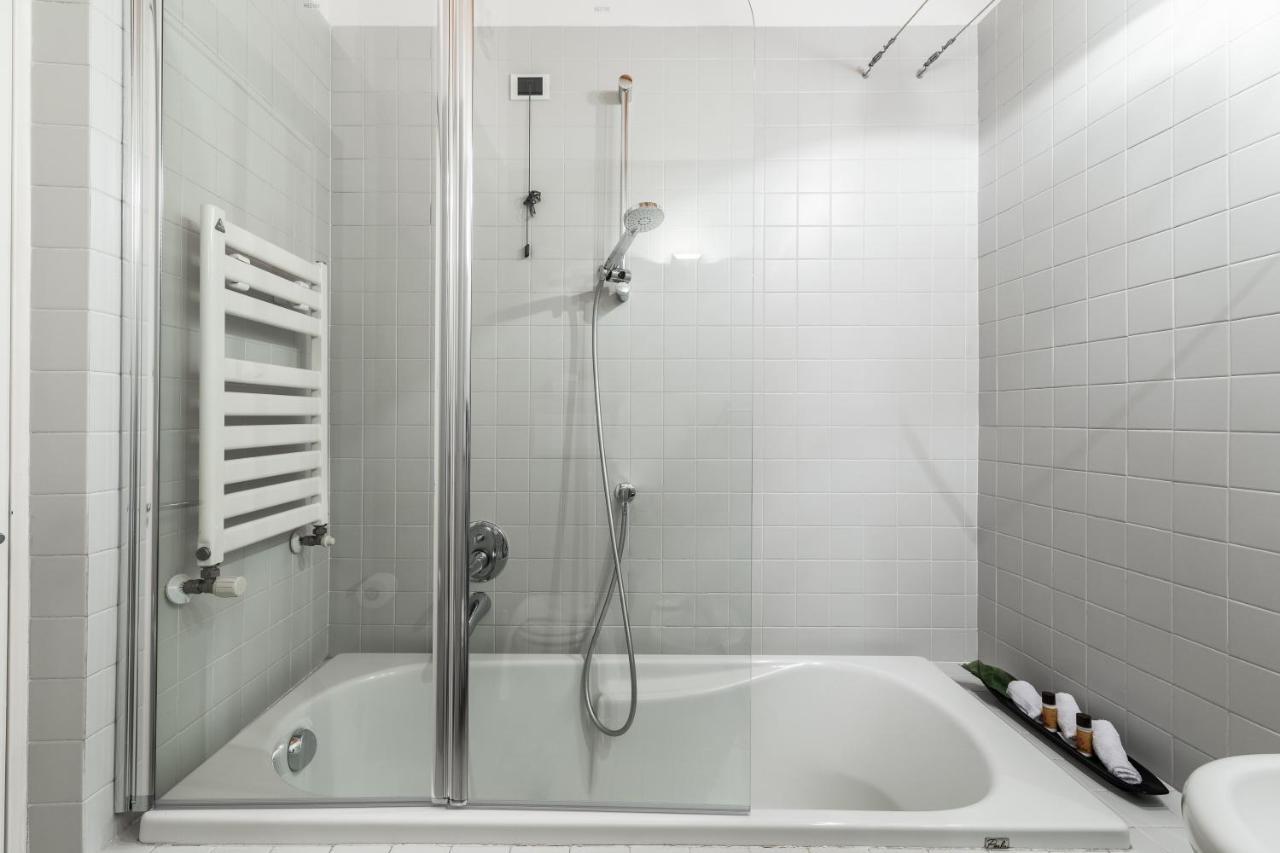 A Casa Nuccia Mansarda By Holiday Solutions Como Kültér fotó
