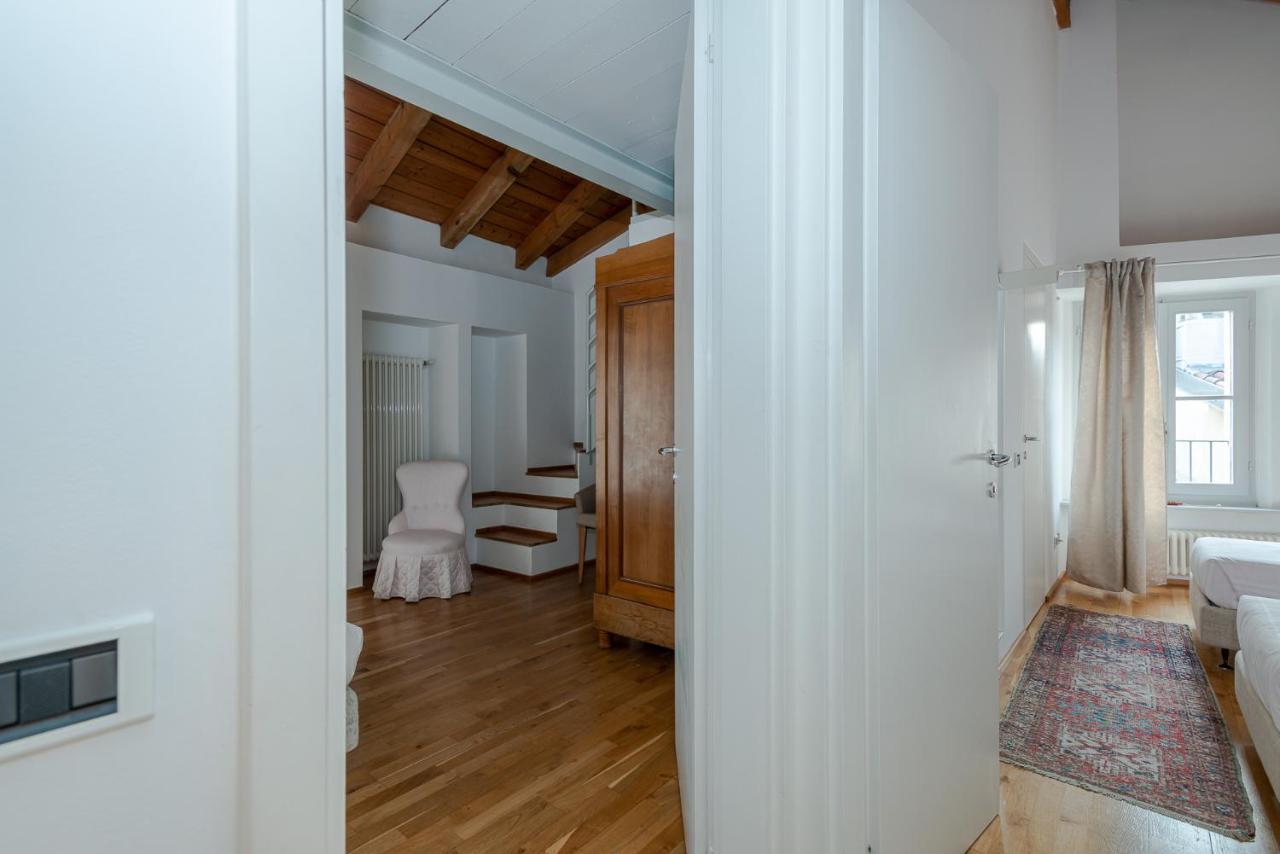 A Casa Nuccia Mansarda By Holiday Solutions Como Kültér fotó