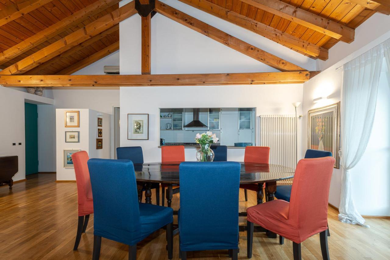 A Casa Nuccia Mansarda By Holiday Solutions Como Kültér fotó